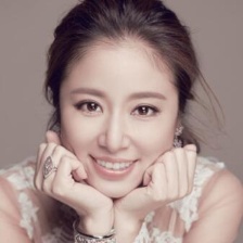 林心如拍攝雜志封面 高顏值笑容滿面盡顯戀情甜蜜