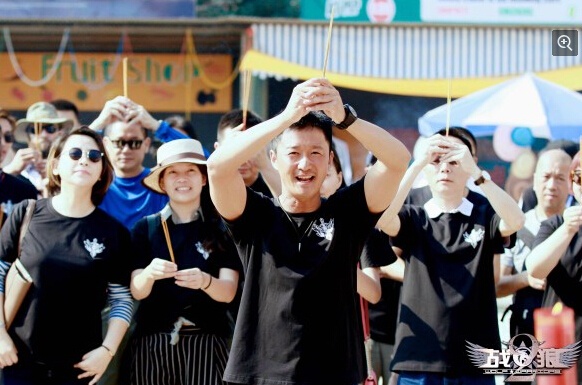 吴京再执导《战狼2》 拍摄国际化国产战争片_