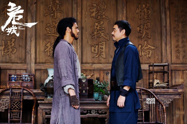 即将于8月12日上映的动作巨制《危城》今日曝光终极预告,呈现出影片的