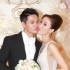 杨怡穿深V白婚纱流幸福眼泪 秀婚戒与罗仲谦热吻