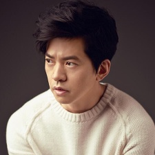 李健献唱《一句顶一万句》主题曲 创作首稿上线