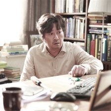 《你会在那儿吗》曝剧照 金允石、卞耀汉共饰一角