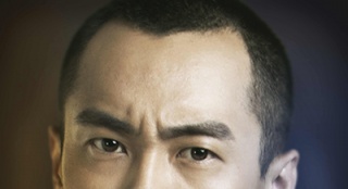 《有跡可循》曝光癡情“國(guó)民男友”版海報(bào)引尖叫