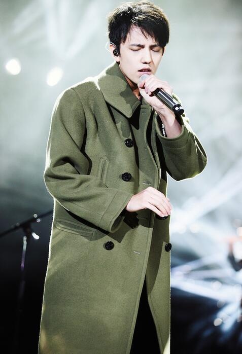 回馈中国观众 《歌手》迪玛希首次挑战中文歌