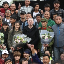 馮小剛《芳華》今日殺青 黃軒苗苗演繹戰(zhàn)火青春