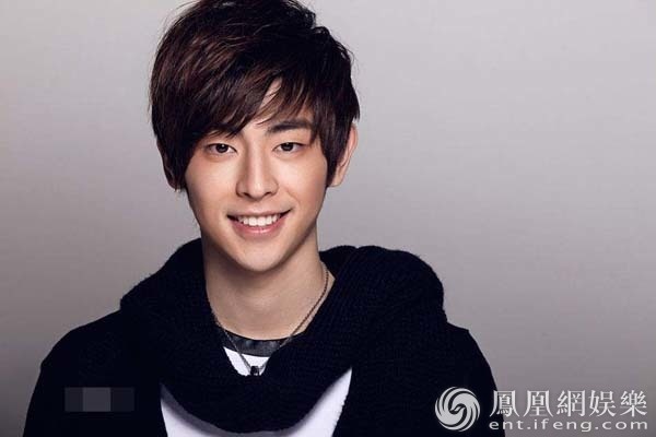 邓伦再度合作杨紫 出演《香蜜沉沉烬如霜》_滚