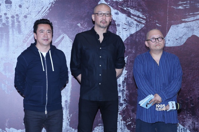 历史战争电影《八佰》在京举行发布会,导演管虎,华谊兄弟ceo王中磊