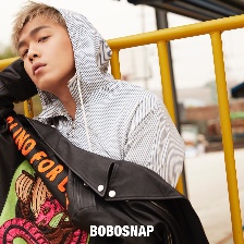 張若昀最新寫真曝光 化身叛逆少年最潮街頭風(fēng)