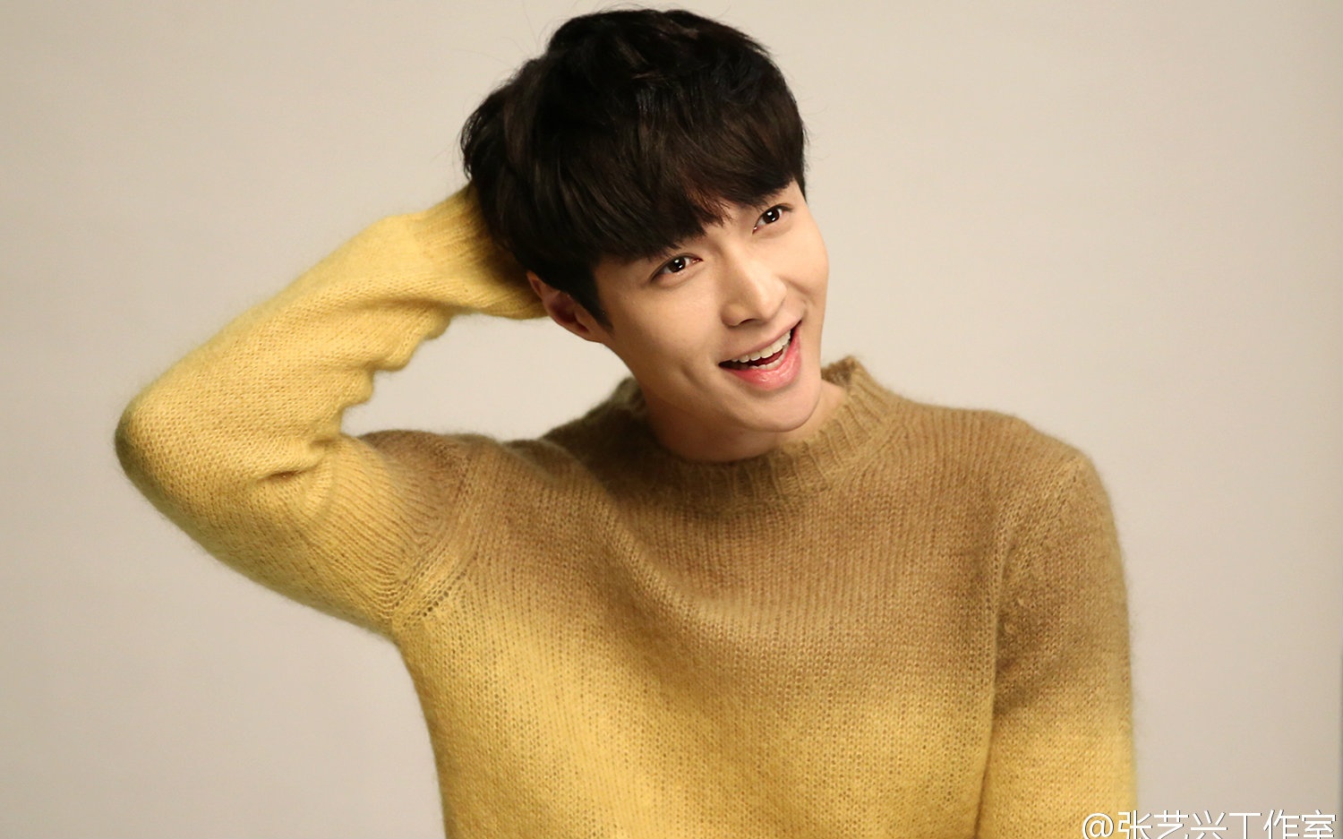 被传筹备2018全国巡演 张艺兴工作室:并无计划