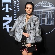 時(shí)尚大PK!章子怡似女老板劉雯秀美背劉濤干練西裝
