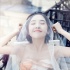 唐藝昕巴黎寫真玩轉(zhuǎn)隨性仙女風(fēng) 一襲白裙大秀香肩