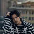 质感十足！陈晓携狗拍大片 百变风格散发迷人魅力