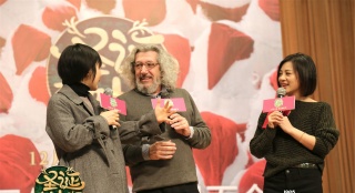 《圣誕奇妙公司》導(dǎo)演愛(ài)徐崢劉亦菲 贊嘆中國(guó)電影