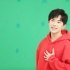 易烊千玺活力热跳《赞赞新时代》 为歌曲自创舞蹈