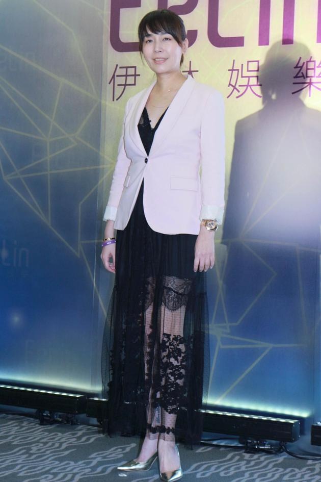 杜诗梅原想买花莲倒塌大楼:看到新闻吓到腿软