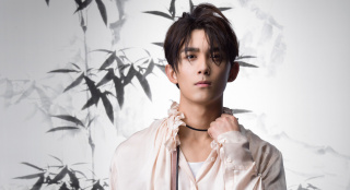 吳磊驚蟄古風(fēng)大片曝光 水墨畫風(fēng)映襯翩翩少年郎