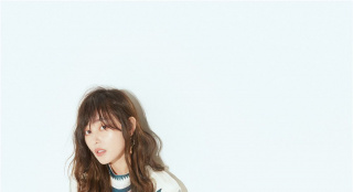 张天爱时尚大片曝光 化身森系少女清新感爆棚