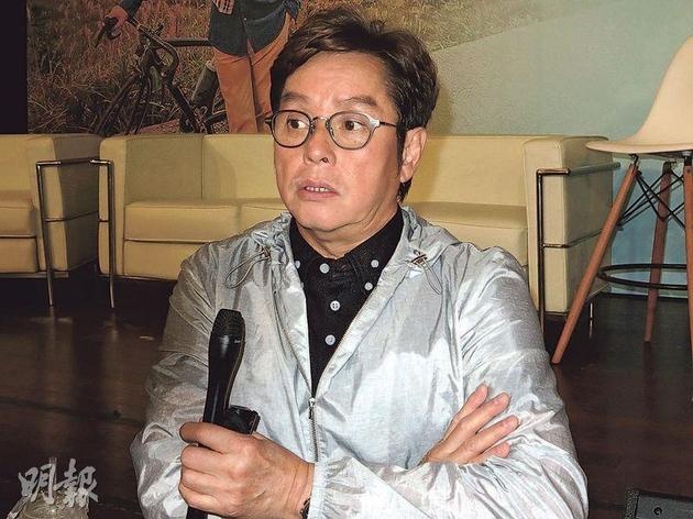 新歌被批曲风过时 谭咏麟反驳:他们懂不懂音乐