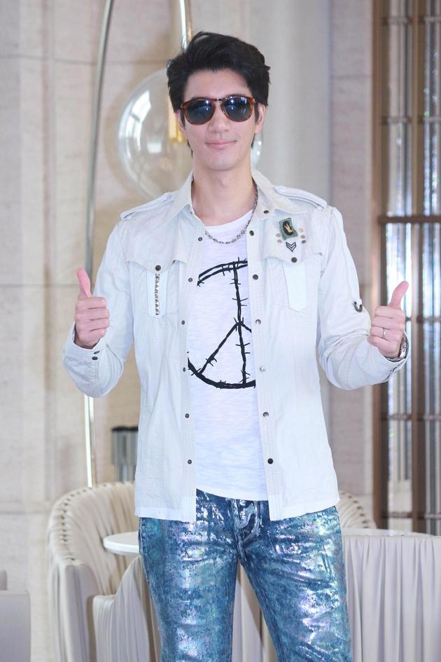 王力宏称热恋女儿 孕妻借歌放话:贝多芬在我肚