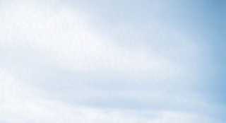 “七月与安生”出游！ 马思纯周冬雨马路上一字马