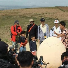 網(wǎng)曝《爸哪6》路透照 范丞丞畢雯珺成實(shí)習(xí)奶爸