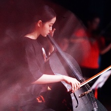 欧阳娜娜《写信告诉我》温暖上线 18岁不要庸碌