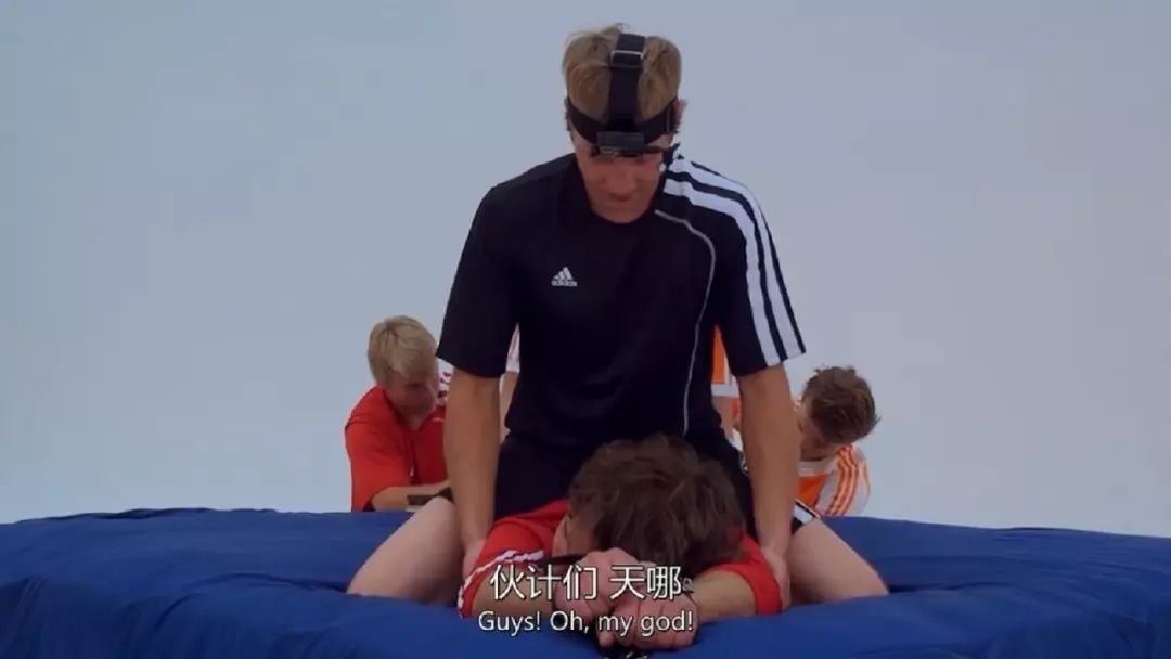 偶然看到个挠痒视频,小哥居然查出了桩惊天大