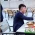 张丹峰节目中偷吃鸡腿借钱不还 Ella称其做人失败