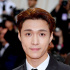 张艺兴亮相Met Gala晚宴红毯 官拍变成小短腿