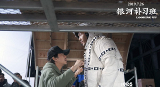 《銀河補(bǔ)習(xí)班》白宇訓(xùn)練吊威亞 回憶與父親相處