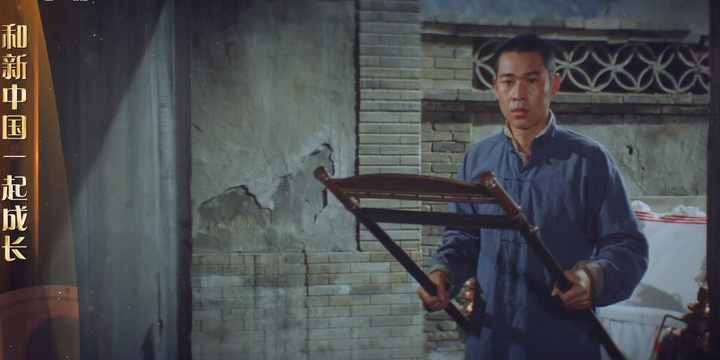 1982年上映的骆驼祥子展现出极富老北京生活气息的旧中国