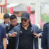 新戲？56歲李連杰現(xiàn)身電影小鎮(zhèn) 留長發(fā)小肚腩搶鏡