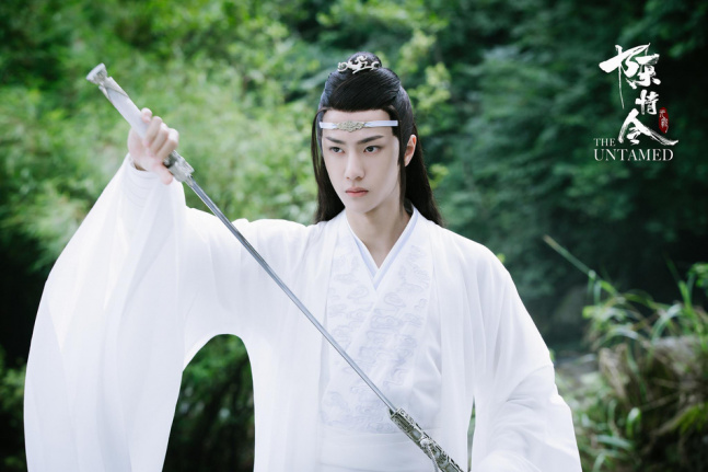 王一博《陈情令》蓝忘机定妆照曝光 造型显呆萌!