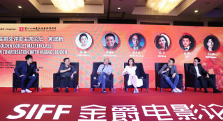 黄建新金爵主席论坛谈创作：拍出2021的《1921》