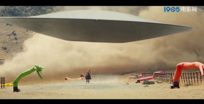 乔丹·皮尔《不》发布预告片 不明飞行物袭击人类