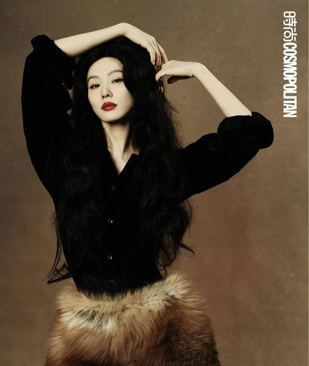 刘诗诗红唇吸睛,气场强大。