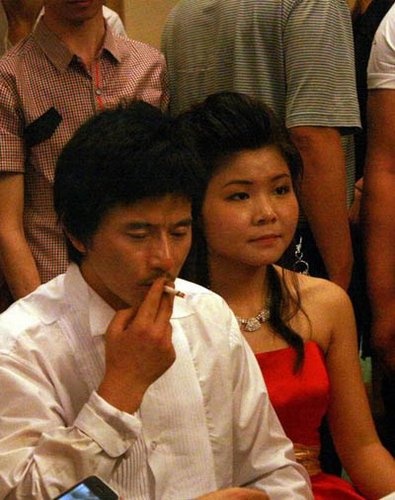 邓建国开拍《犀利哥传奇》