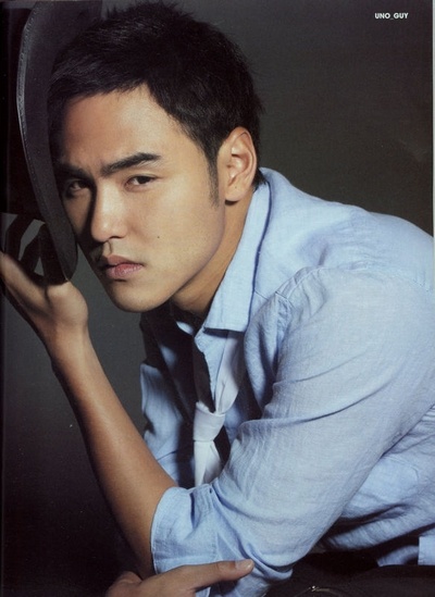 阮经天透密会周星驰细节 星爷不演喜剧因太难