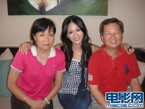 工作之余不忘表孝心