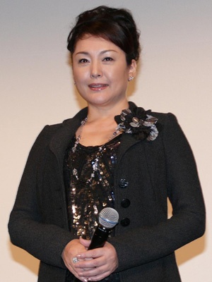 松坂庆子新片大谈姐弟恋 效仿年轻男女酒店开房