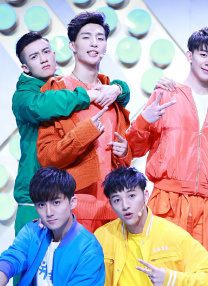 X玖少年團(tuán)