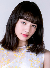 小松菜奈