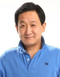 梁天