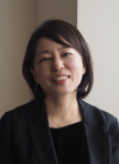 冢原亚由子