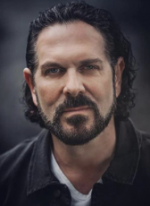 大衛(wèi)·卡拉維