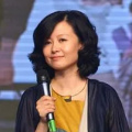 李虹