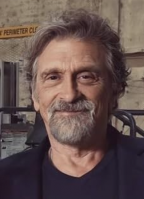 丹尼斯·布特斯卡里斯