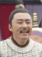 关英春