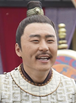 关英春
