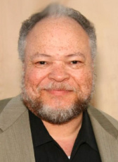 斯蒂芬·亨德森